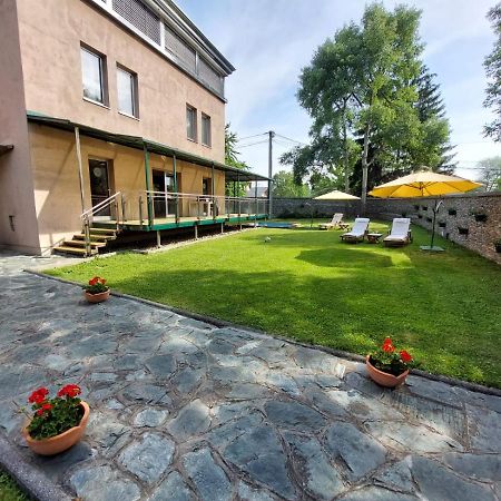 Hotel Brass- Free Parking Sarajevo Exterior foto