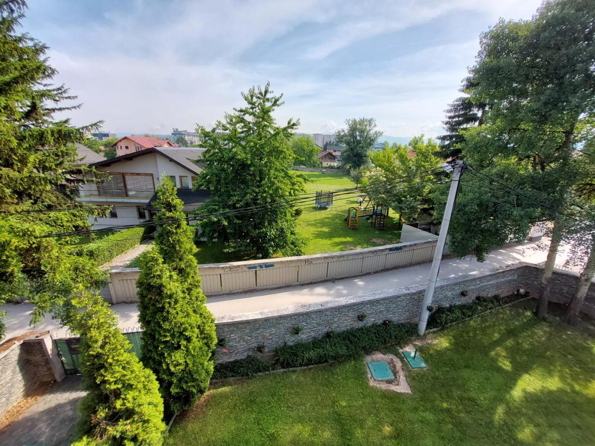 Hotel Brass- Free Parking Sarajevo Exterior foto